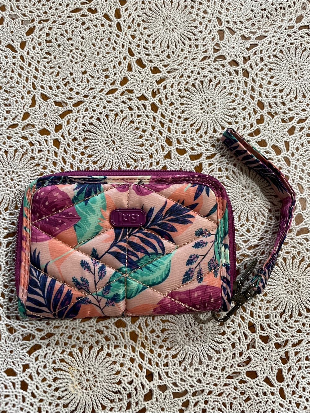 Lug Rodeo 2 Compact RFID Wallet EUC Azalea Pink